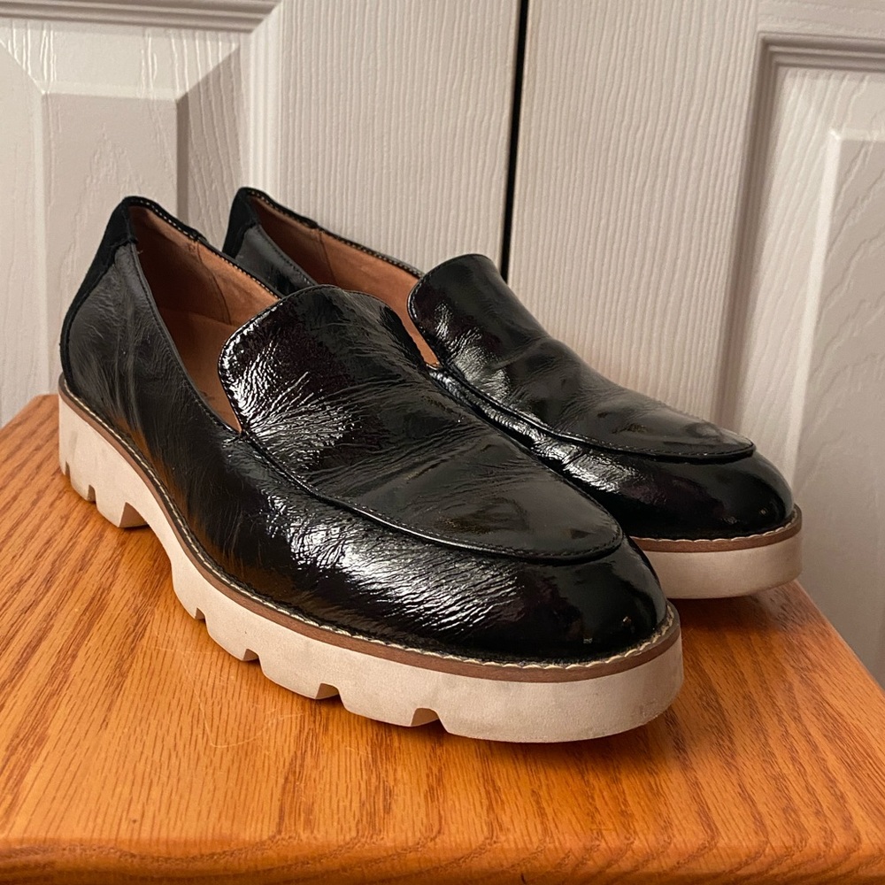 VIONIC Kensley Black Patent and Suede Leather Chunky Slip-on Loafer‎ SZ 8